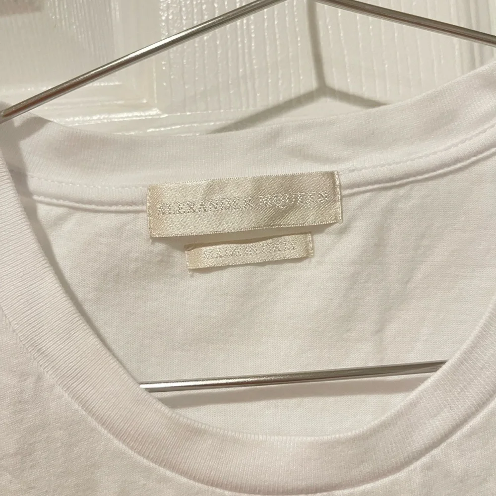 Alexander McQueen White Blue Skull Tee - Picture 2 of 5